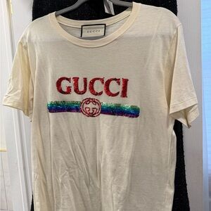 Gucci oversized sequins logo t shirt xs fits like m